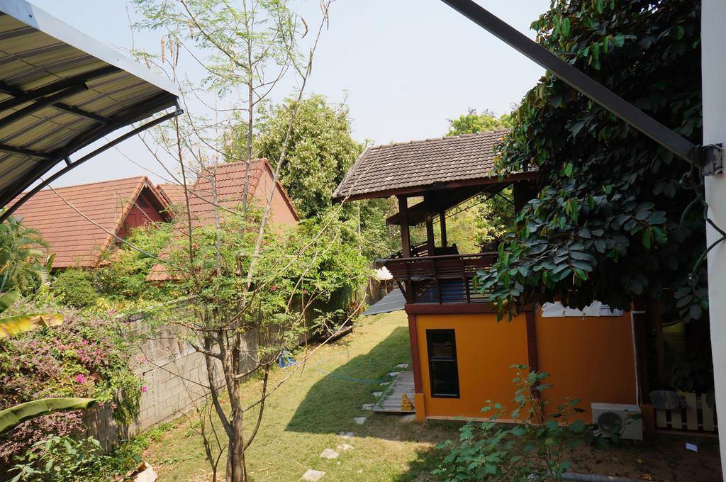 Noble Homestay Чиангмай Экстерьер фото