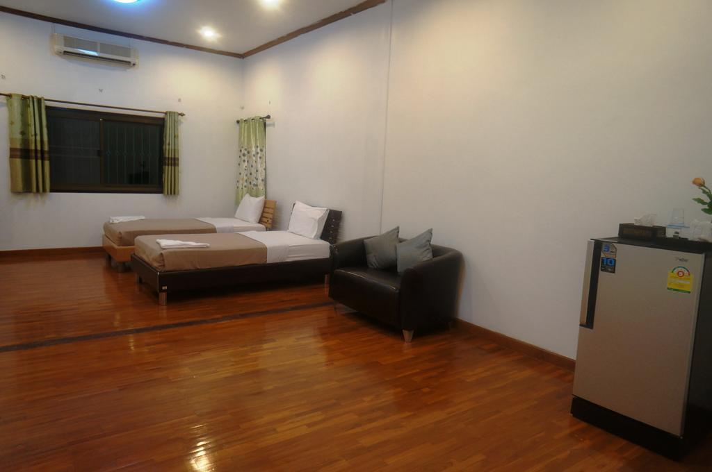 Noble Homestay Чиангмай Экстерьер фото